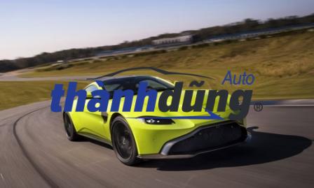 Aston Martin Vantage V8 2018