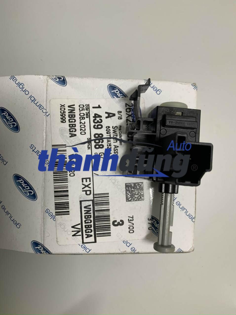 Công tắc chân côn Ford Mondeo