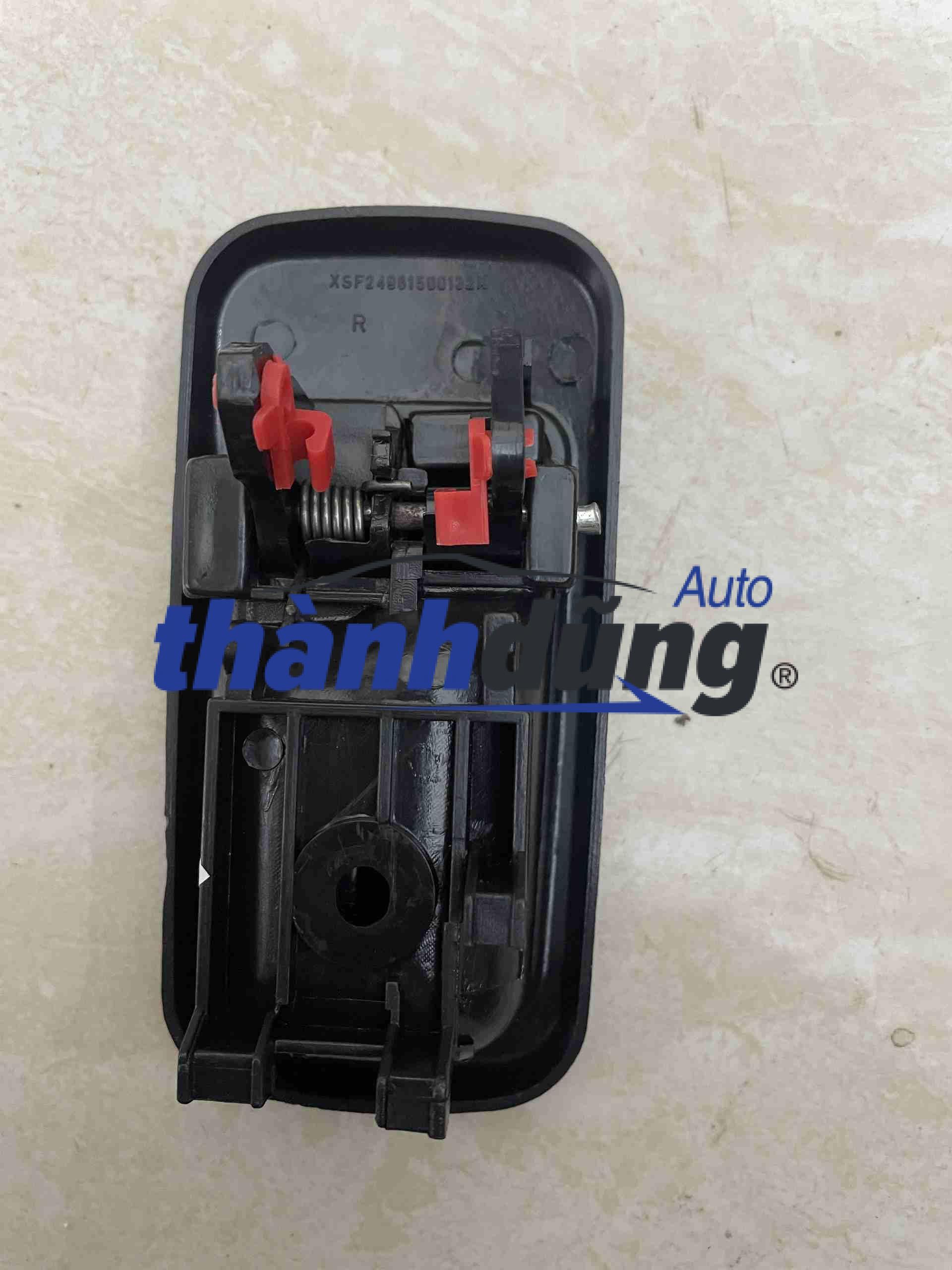 Tay mở cửa trong Thaco Auman C3400