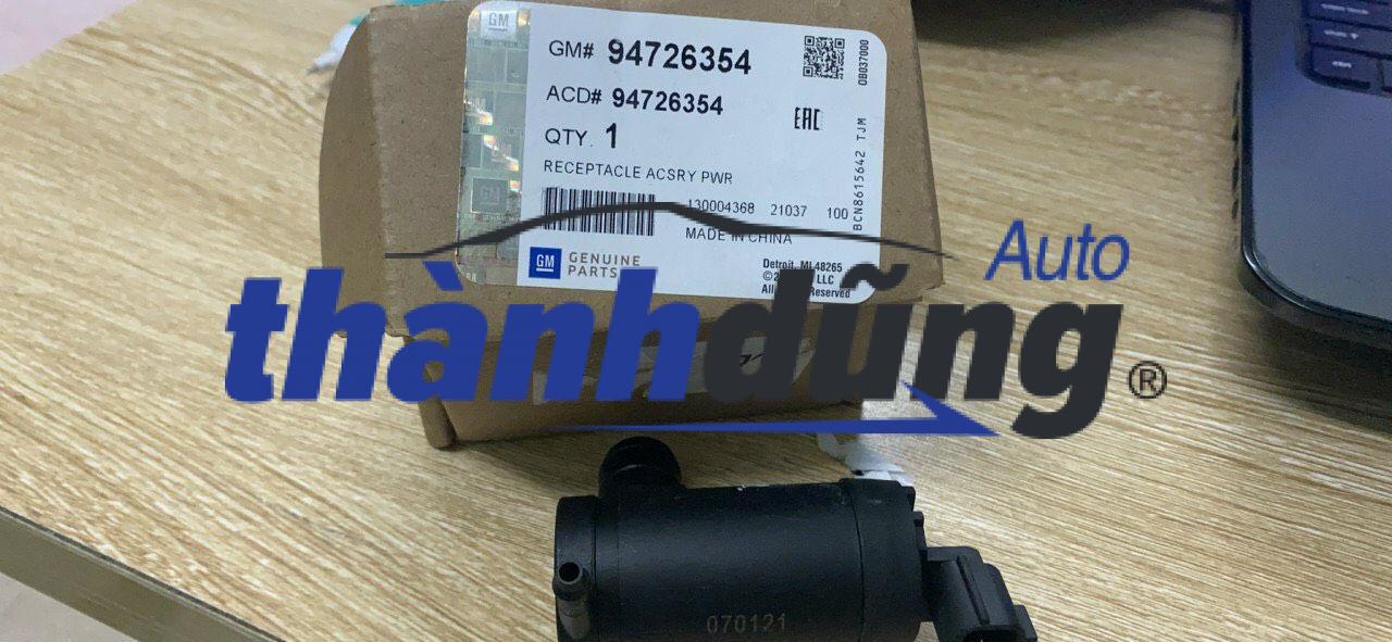 Bơm nước rửa kính Chevrolet Colorado