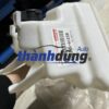 Bình nước rửa kính Toyota Yaris