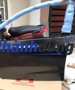 Cánh cửa Hyundai Grand i10