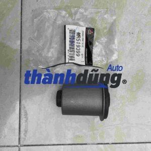 Cao su càng A Mitsubishi Pajero