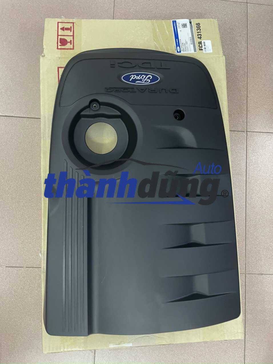 Nắp che động cơ Ford Ranger;