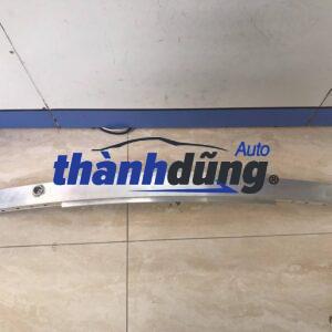 Xương nhôm đỡ cản trước Mercedes C250
