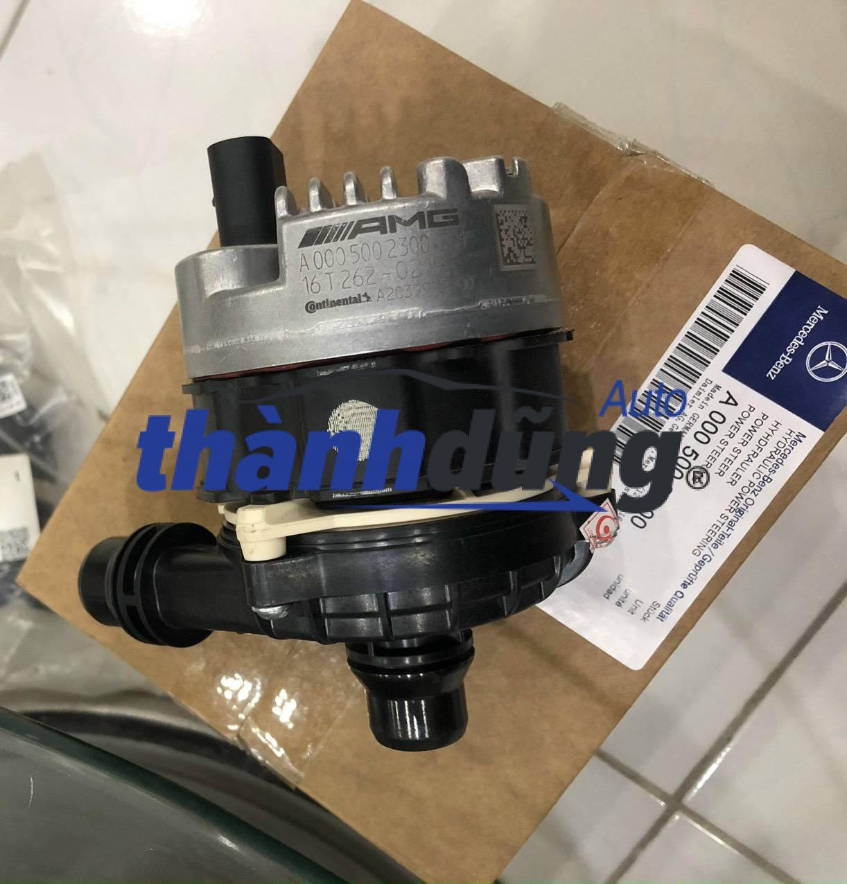 Bơm nước Mercedes E200