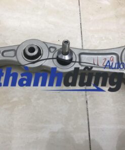 Càng Y dưới Mercedes C250