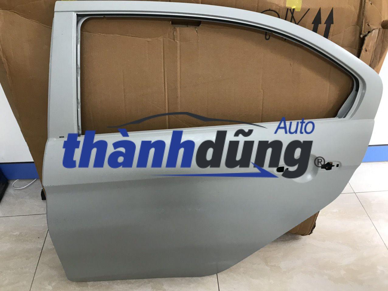 Cánh cửa sau trái Suzuki Ciaz