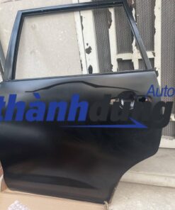 Cánh cửa sau trái Toyota Hilux