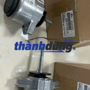 Cao su chân máy Porsche Panamera