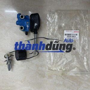 Chia dầu phanh Toyota Innova