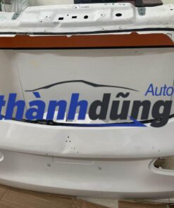 Cửa hậu Mercedes GLC250