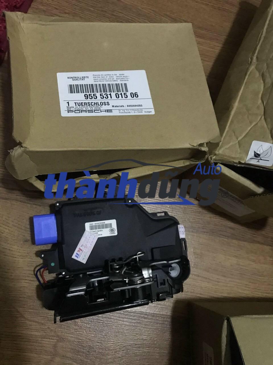 Ổ ngậm khóa cửa trước Porsche Cayenne