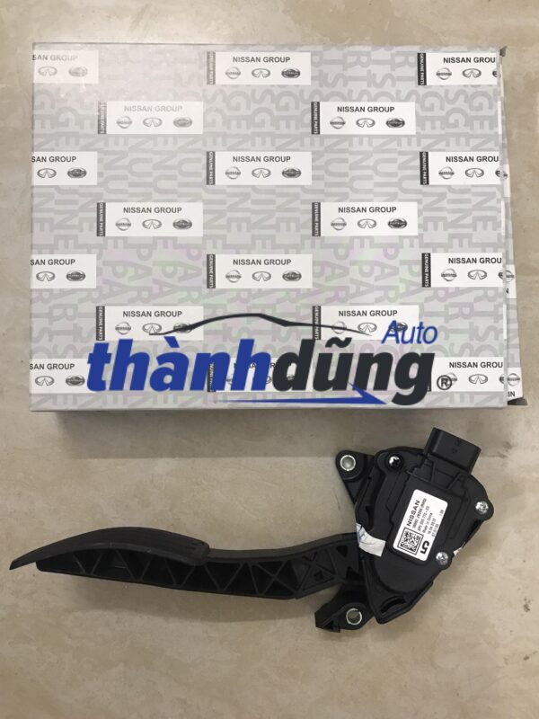 Bàn đạp chân ga Nissan Teana