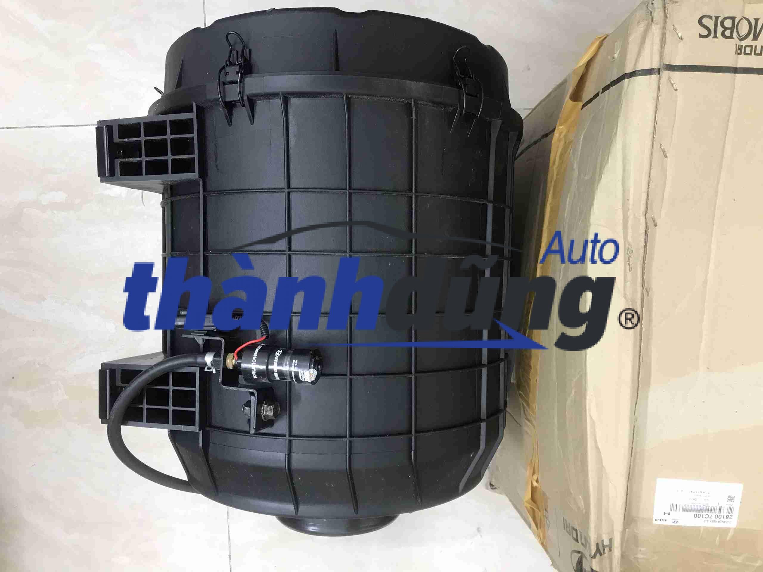 Bầu lọc gió Hyundai HD360