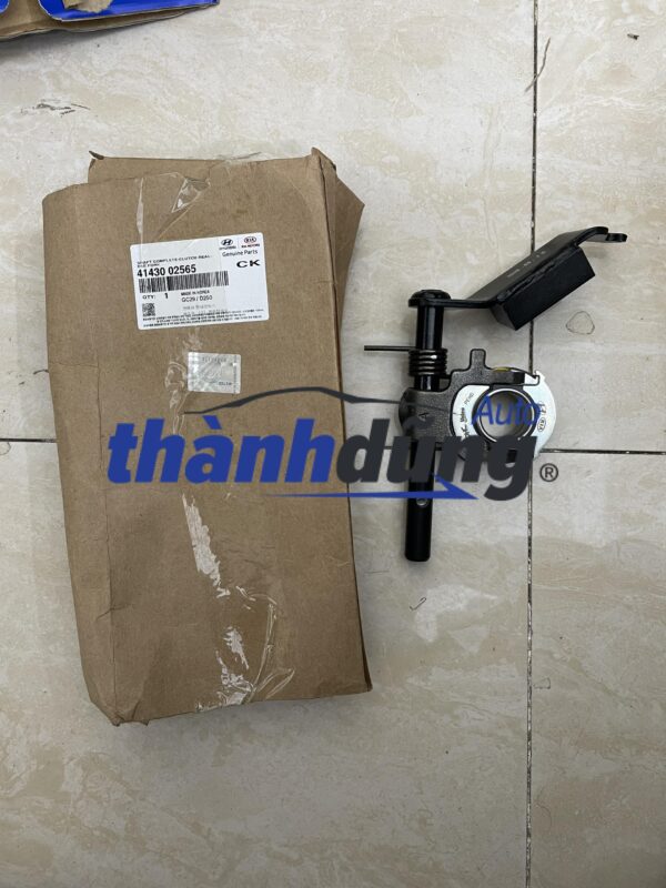 Càng đẩy bi tê Hyundai i10