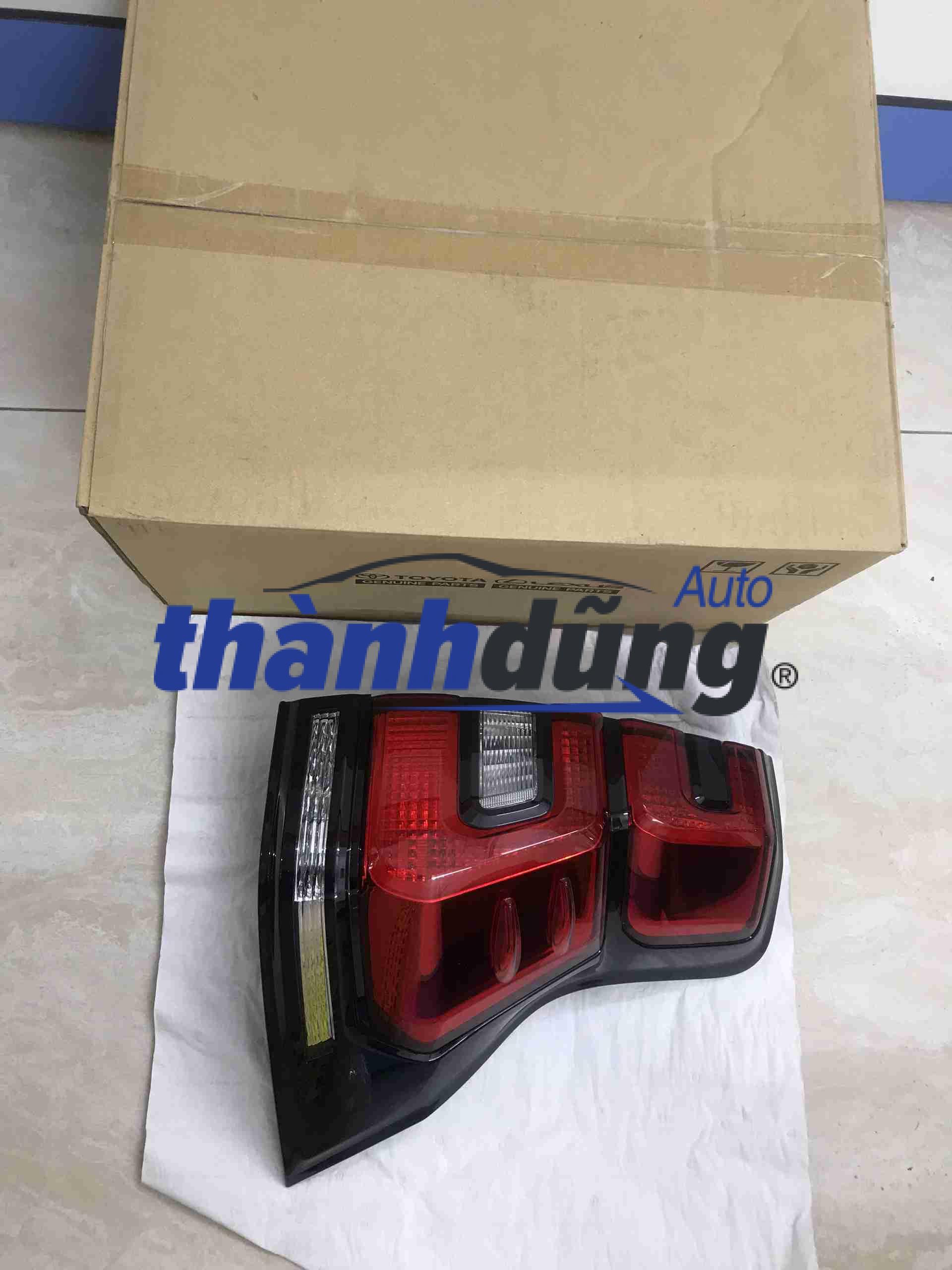 Đèn hậu Toyota Land Cruiser Prado