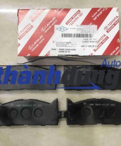 Má phanh trước Toyota Camry