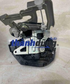 Ổ ngậm khóa cửa Hyundai HD350