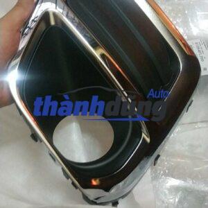 Ốp đèn gầm Subaru Forester