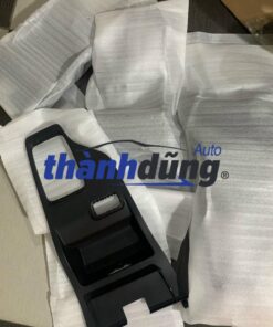 Ốp mặt yên ngựa Ford Ranger