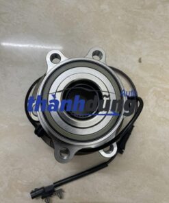 Bi may ơ trước Nissan Navara