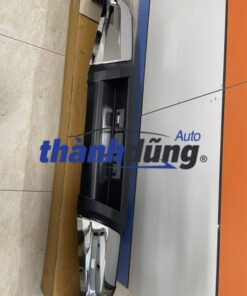 Cản sau Nissan Navara