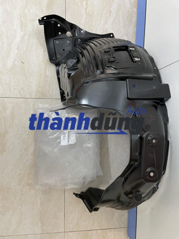 Chắn bùn lòng dè Mitsubishi Xpander