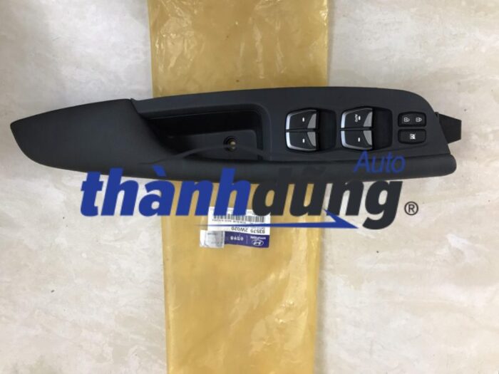 Công tắc lên kính Hyundai Elantra