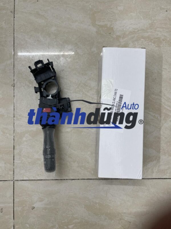 Công tắc pha cốt Toyota Hiace