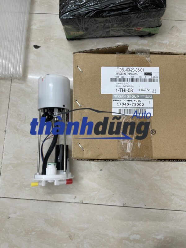 Cụm bơm xăng Nissan Pathfinder