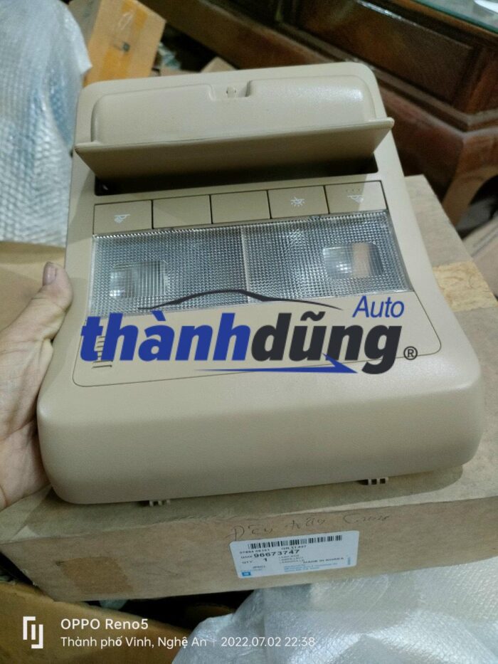 Đèn trần Chevrolet Captiva