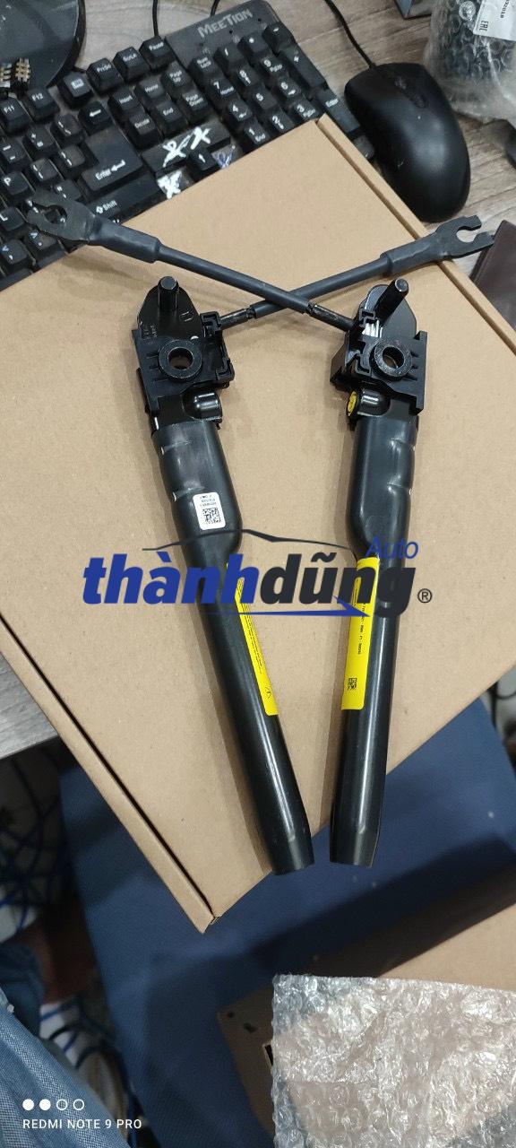 Giá đỡ dây đai an toàn Peugeot 5008