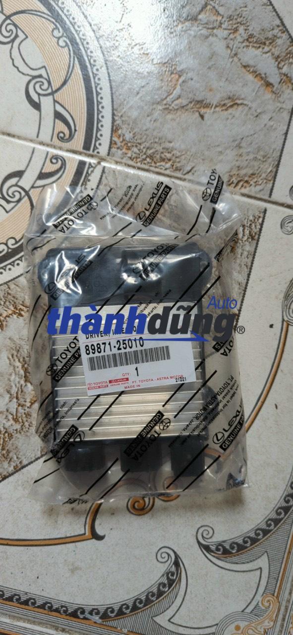 Hộp điều khiển kim phun Toyota Land Cruiser