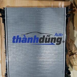 Két nước Range Rover Discovery