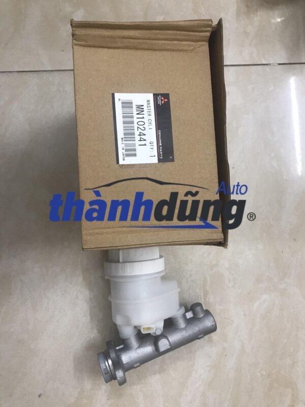 Tổng phanh Mitsubishi Triton