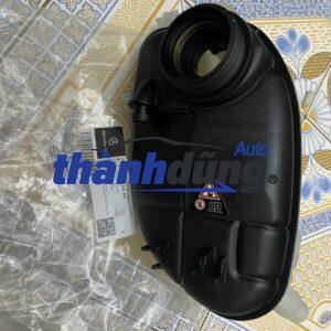 Bình nước phụ Mercedes GLA250