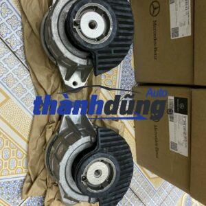 Cao su chân máy Mercedes C250