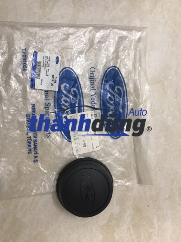 NẮP CHỤP MAY Ơ FORD TRANSIT