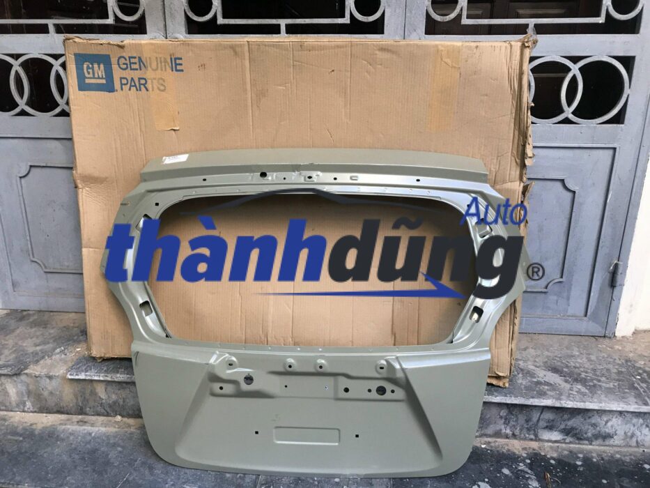 Cốp hậu Chevrolet Spark