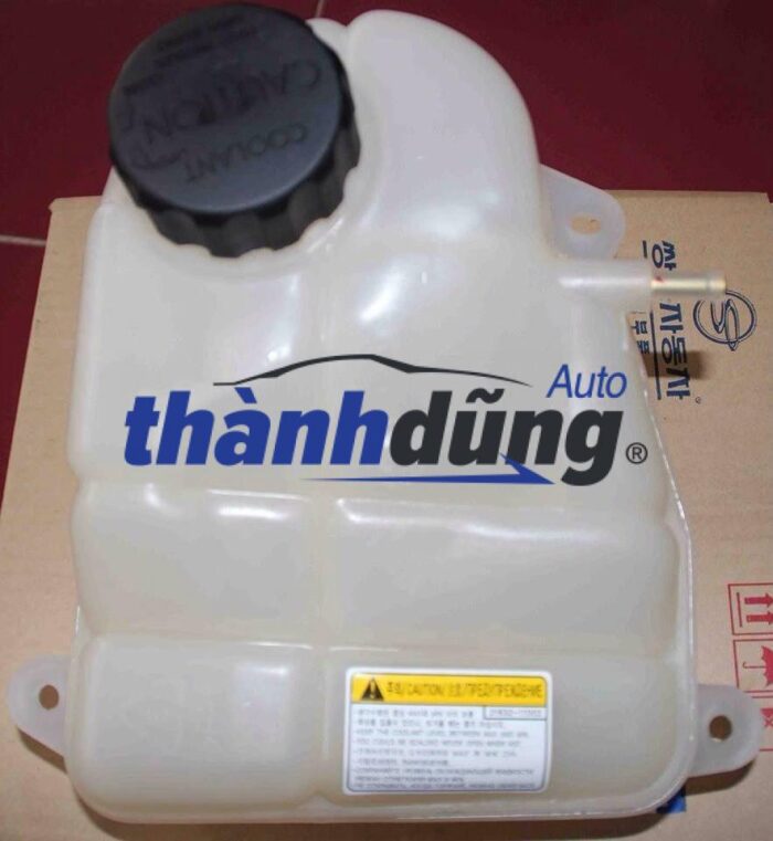 Bình nước phụ Ssangyong Musso