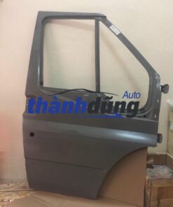 Cánh cửa trước Ford Transit
