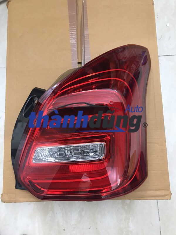 Đèn hậu Suzuki Swift