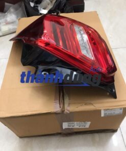 Đèn hậu Suzuki Swift