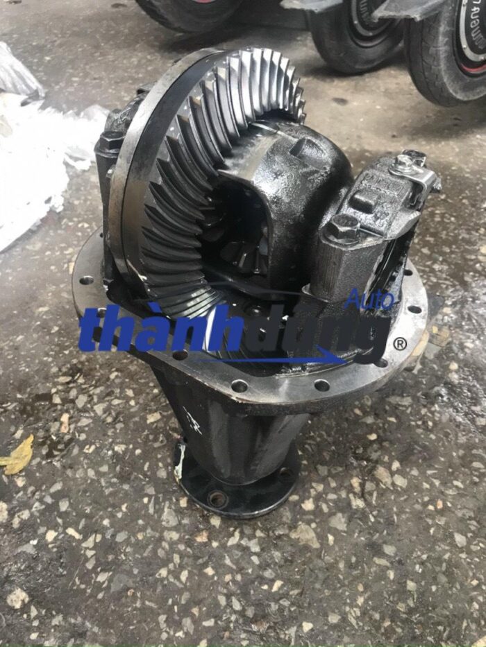 Đùm cầu sau Nissan Vavara