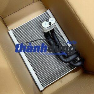 Két giàn lạnh Hyundai Trago Xcient