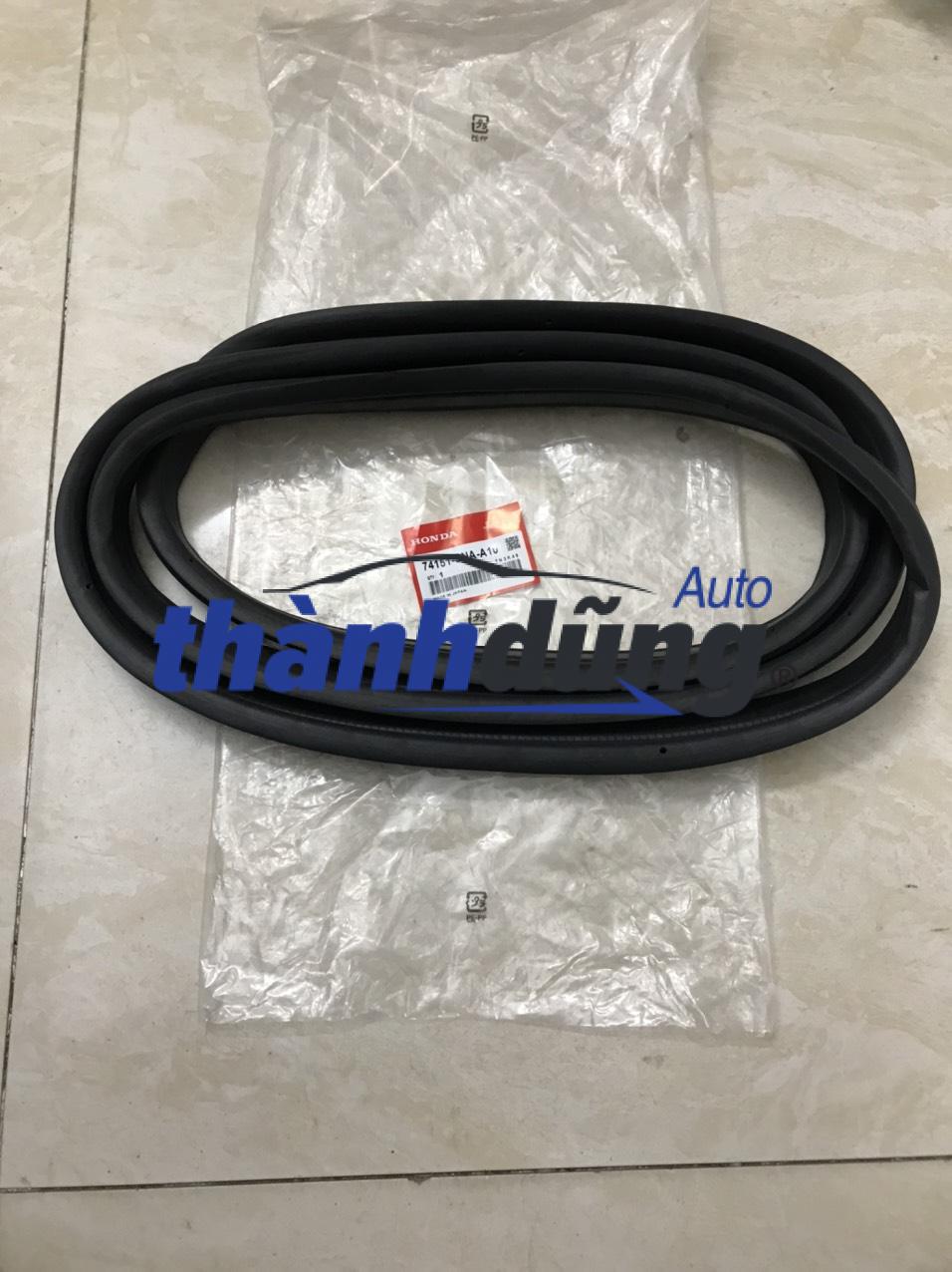 Ron cửa hậu Honda CRV 2015