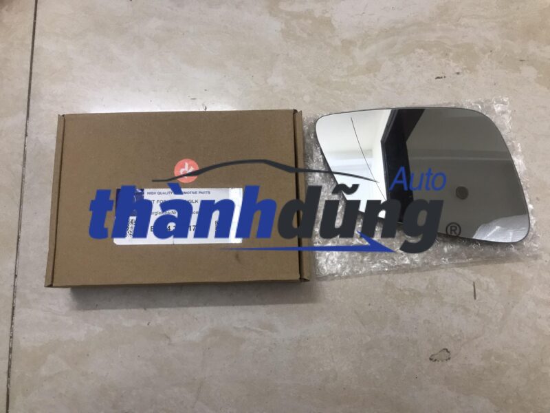 Mặt kính chiếu hậu BMW 318i