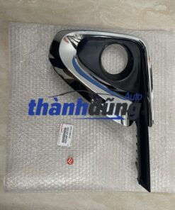 ỐP ĐÈN GẦM TOYOTA FORTUNER 2016