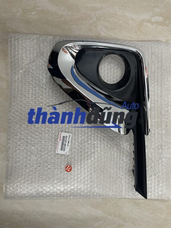 ỐP ĐÈN GẦM TOYOTA FORTUNER 2016